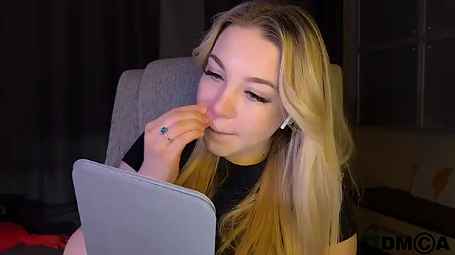 ariashaaのライブXXXチャット