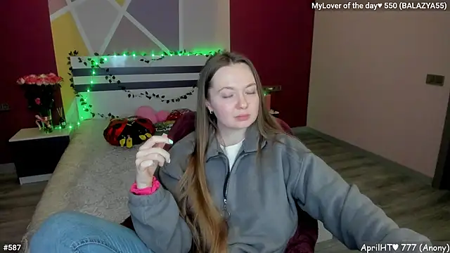 LizaGost লাইভ XXX চ্যাট