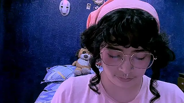 NinaYellow: απευθείας συνομιλία ΧΧΧ