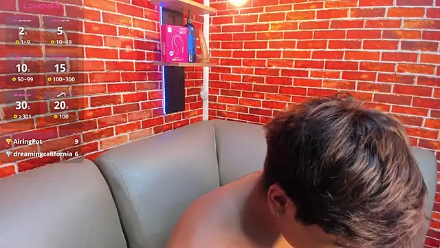 Thiago_Kozak Adlı Modelin Canlı XXX Sohbeti