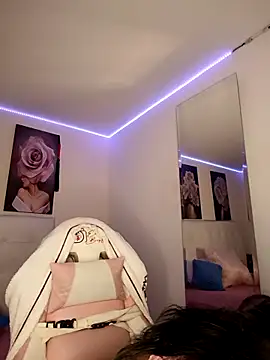 SamathaMay 即時 XXX 聊天