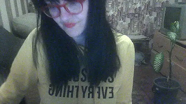 Yana-fiesta's Live XXX Chat