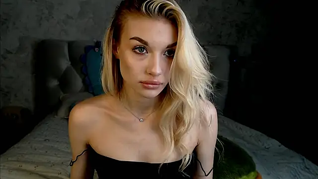 Chat XXX ao vivo de Ella_Milla
