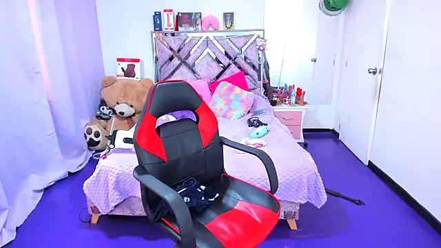 Luna_Analya Adlı Modelin Canlı XXX Sohbeti