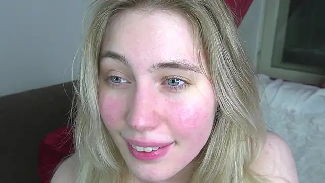 LovelyMiu: вебкам-шоу