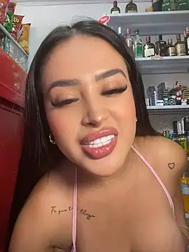 Sara_fun Chat XXX in diretta