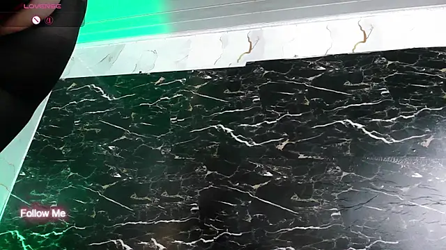 crislingery_dolli 网络视讯表演