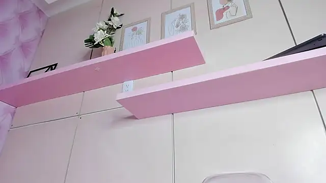 TaniaBellini 라이브 XXX 채팅