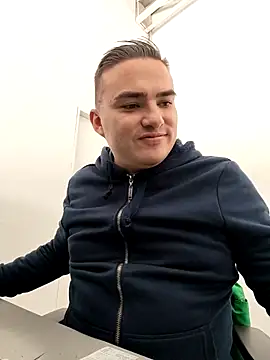 Andy-rtg 在線直播表演