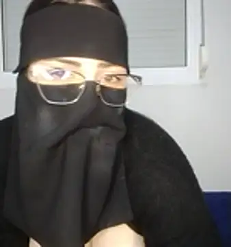 Sexy__Arab Adlı Modelin Web Kamerası Şovu