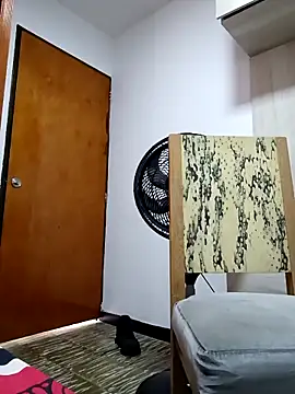 Demy_Rhoades live XXX chat