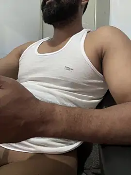 Vineeth3906 网络视讯表演