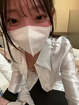 henntaikamennnnn Adlı Modelin Web Kamerası Şovu