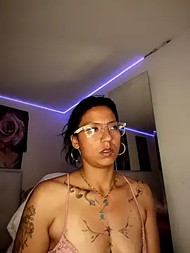 SamathaMay 即時 XXX 聊天