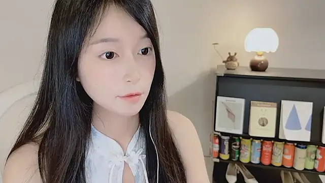 XXX chat uživo modela Onechestnut