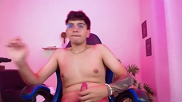 Chat XXX en directo de maax_18