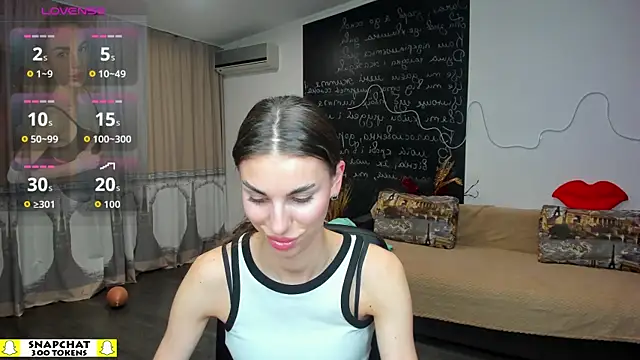 Živý XXX chat EmmyGreans
