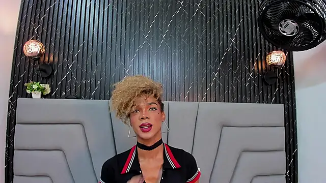 NaomiSteward Adlı Modelin Web Kamerası Şovu