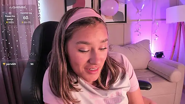 _Sophie__miller Chat XXX in diretta