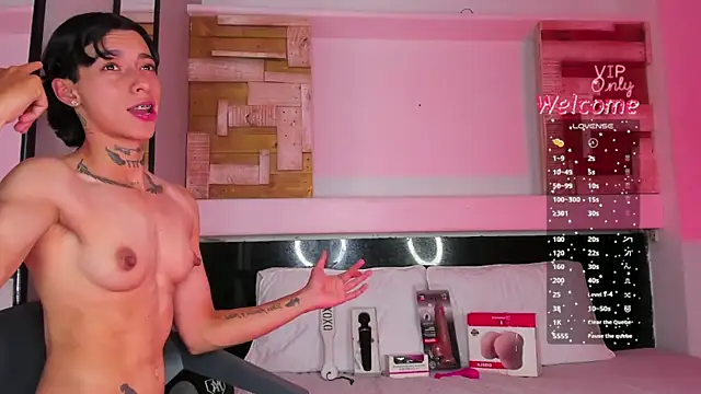 AmberAdams_ Chat XXX in diretta