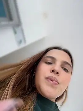 Colibri_xxx élő XXX-chatje