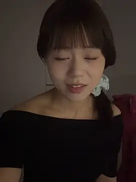 Nana-3 网络视讯表演