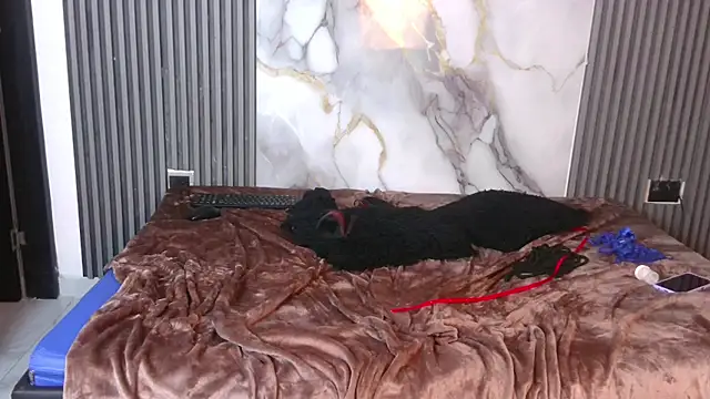 LunandCarlos Chat XXX live