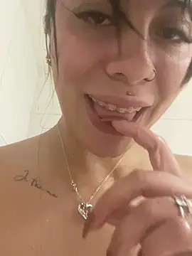 แชท XXX สดของ Silvanna-Moree