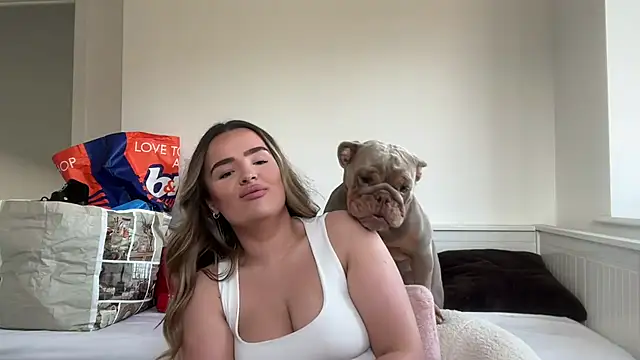 maisiesmithx: онлайн-секс-чат