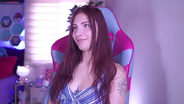 Rebecah_1のライブXXXチャット