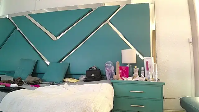 Chatroom XXX en direct de chloe__Jones_