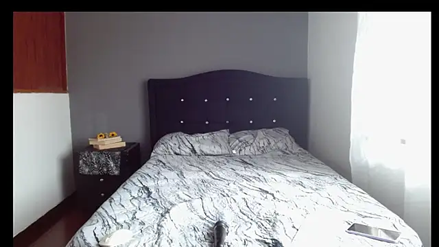 Sembang XXX Secara Langsung Emilia_1995