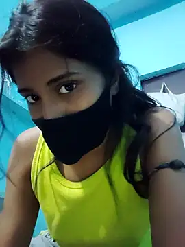 Aaradhya-Rani Adlı Modelin Web Kamerası Şovu