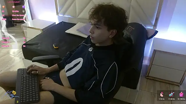 Elian_tay Webcam Show