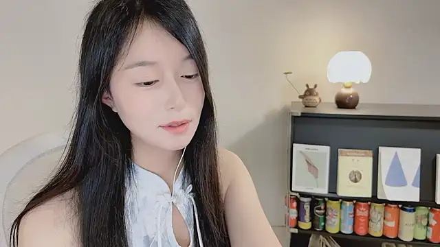 Onechestnut Live XXX-chat