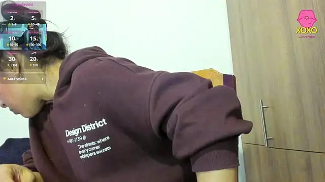 แชท XXX สดของ Bessie32