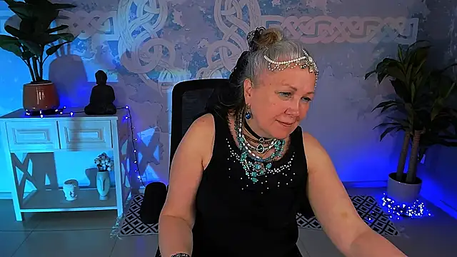 Chat +18 de LilaMaharani ao vivo