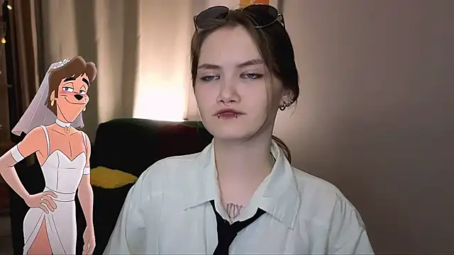 Dilara_xBaby Chat XXX in diretta