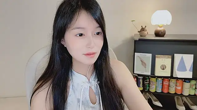 Onechestnut Chat XXX live