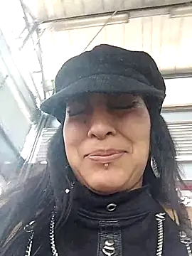 Czat XXX na żywo – jaade_doll