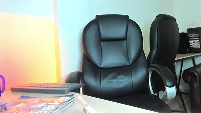 alma_fenix Chat XXX in diretta