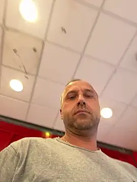 Lecatore80 Pertunjukan Webcam