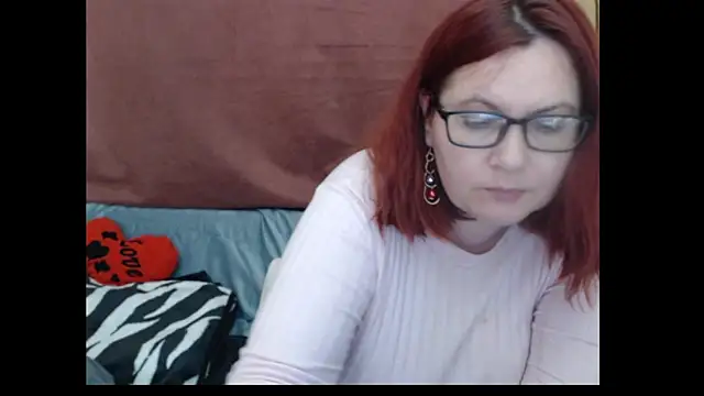 PlayfullMaturen Live XXX chat