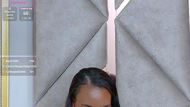 Sally-Noa Chat XXX live