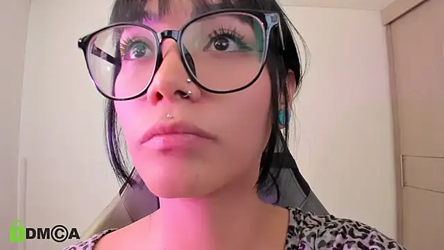 alice-rausingのライブXXXチャット