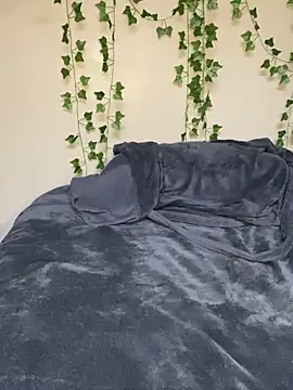 Slowbur Live XXX Chat