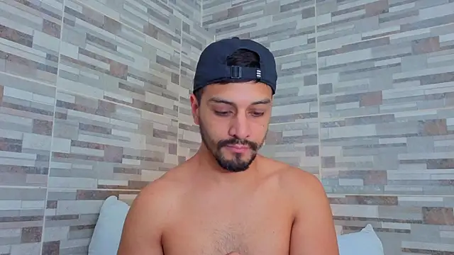 Вебкам-шоу joelcallvil1