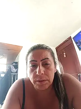 maynor_1998 Chat XXX live