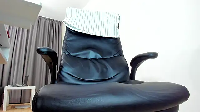 Webkamerová show Findom_guy