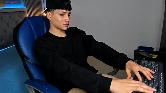 Chat XXX en directo de SamBlack_